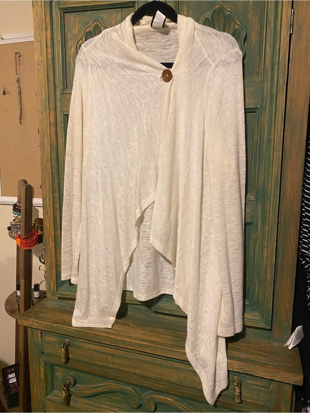 bobeau Cream Asymmetric Draped High-Low Skirted Cardigan